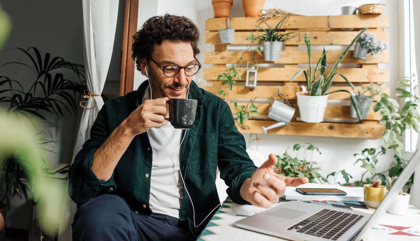 How to Design a Remote Work Routine That Drives Productivity in Creative Roles