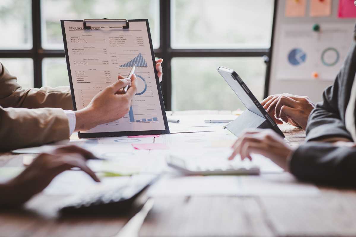 Maximize Your Earnings by Taking Advantage of Employer-Sponsored Financial Courses